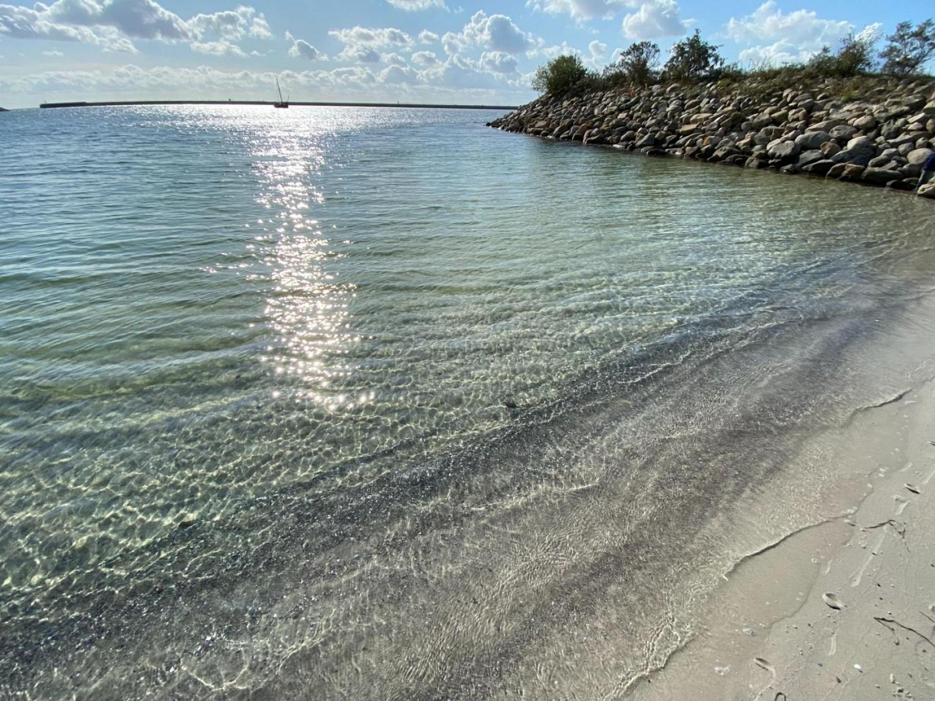 Kleiner Strand nahe der W