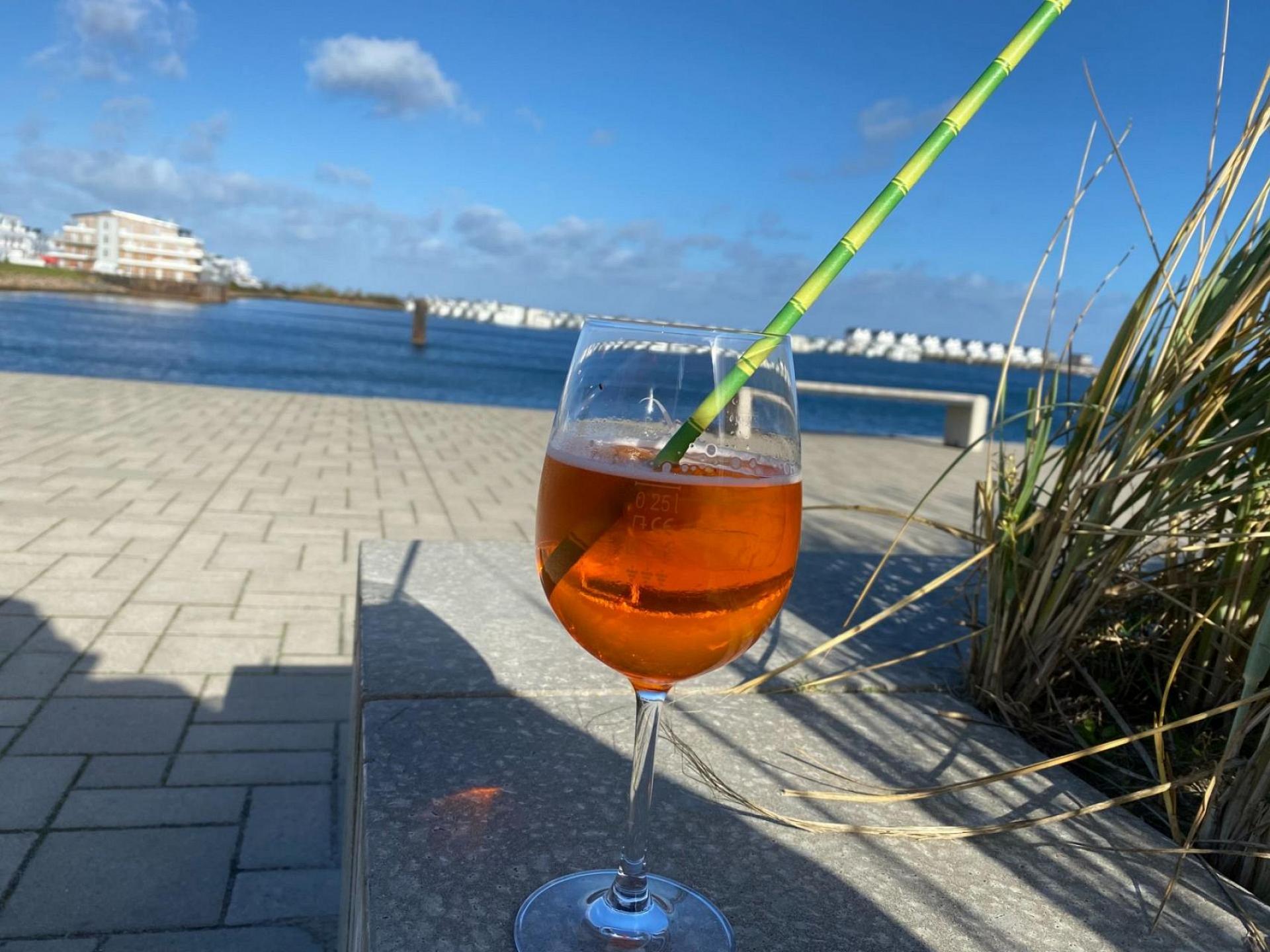 Aperol am Hafen