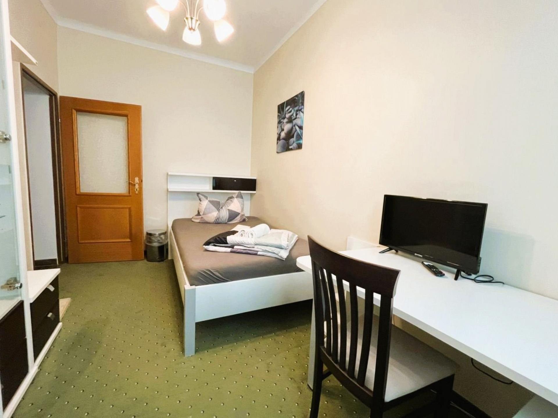 Room 012, Blick vom Fenst