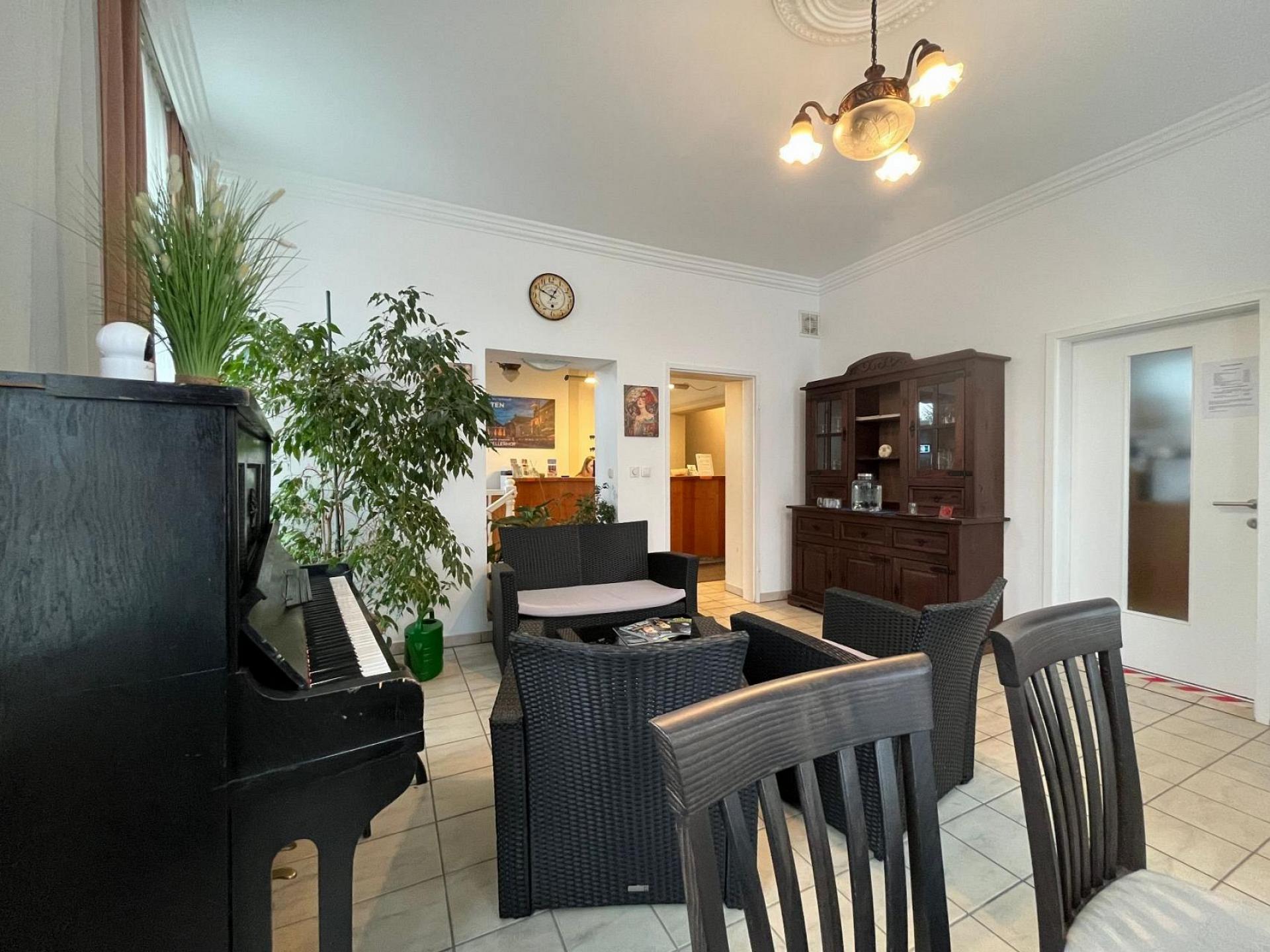 Lobby mit Klavier aus dem