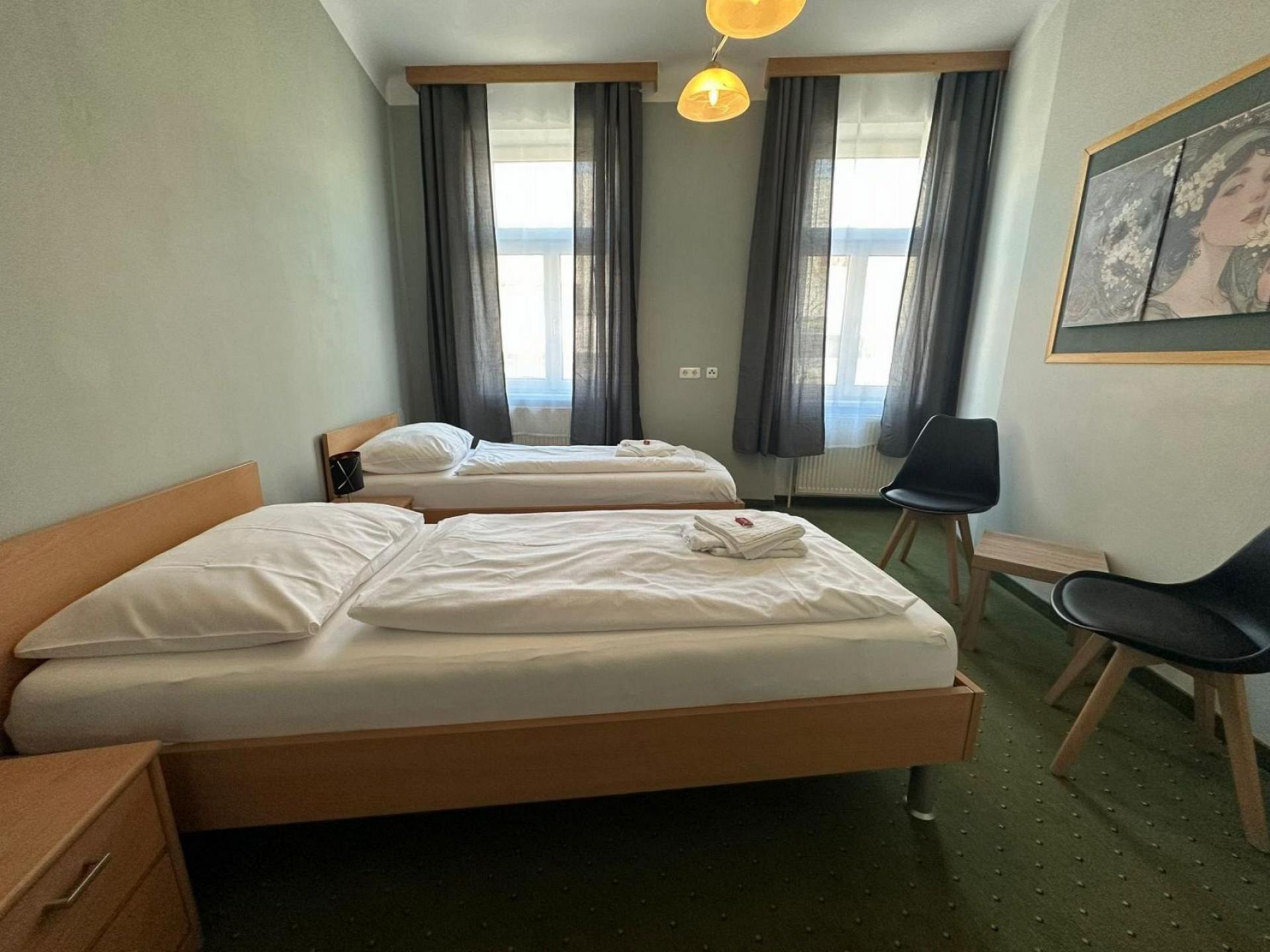 Schlafzimmer 2