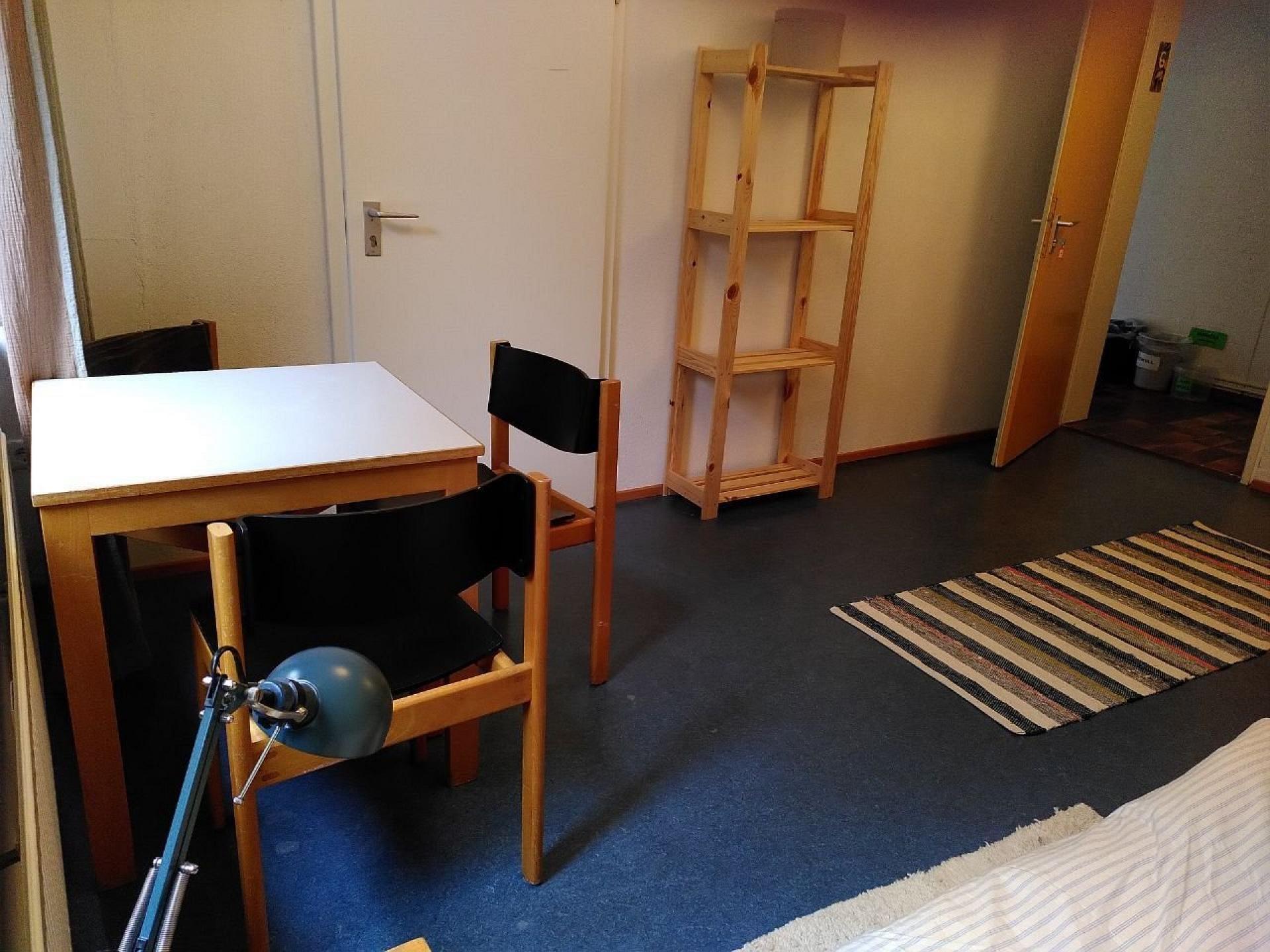 Zimmer 6 Foto 3