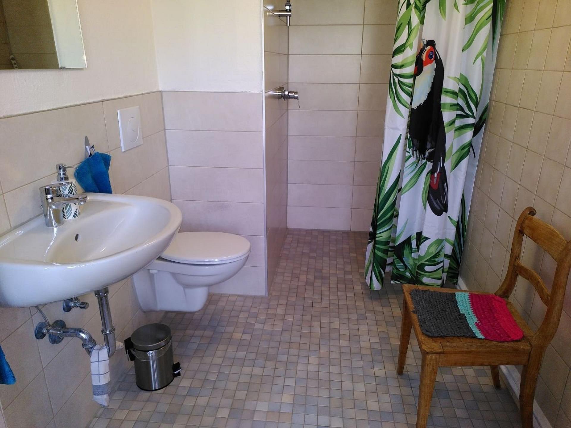 Zimmer 13 Foto 8
