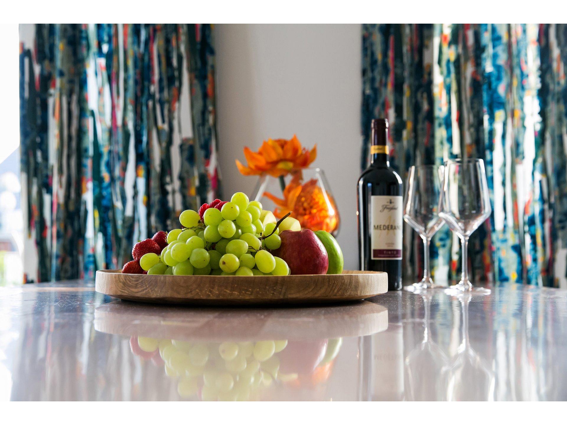 Apartment by Janzen (E)