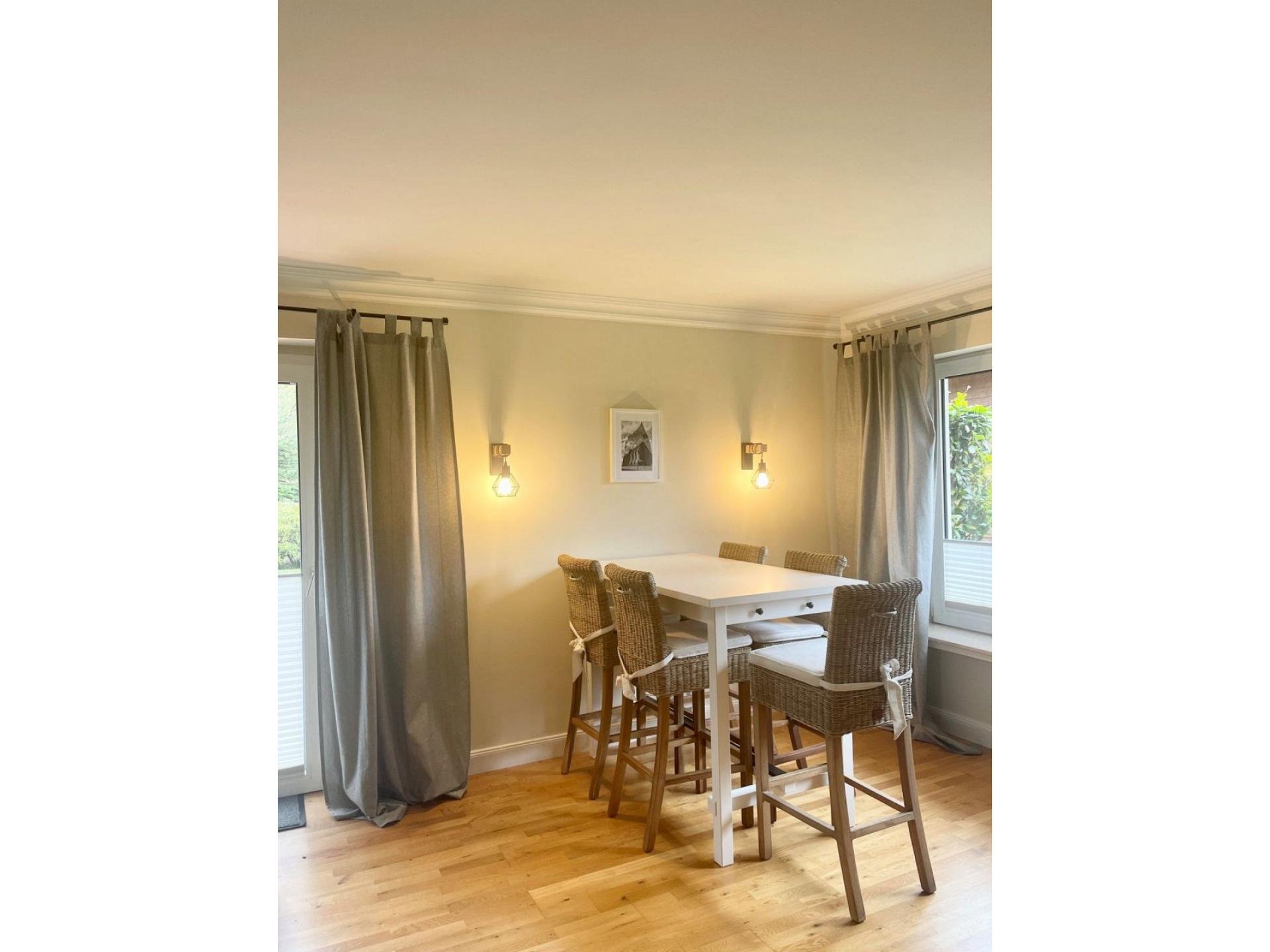 Ruhiges Landhaus am Wald mit Garten Foto 7