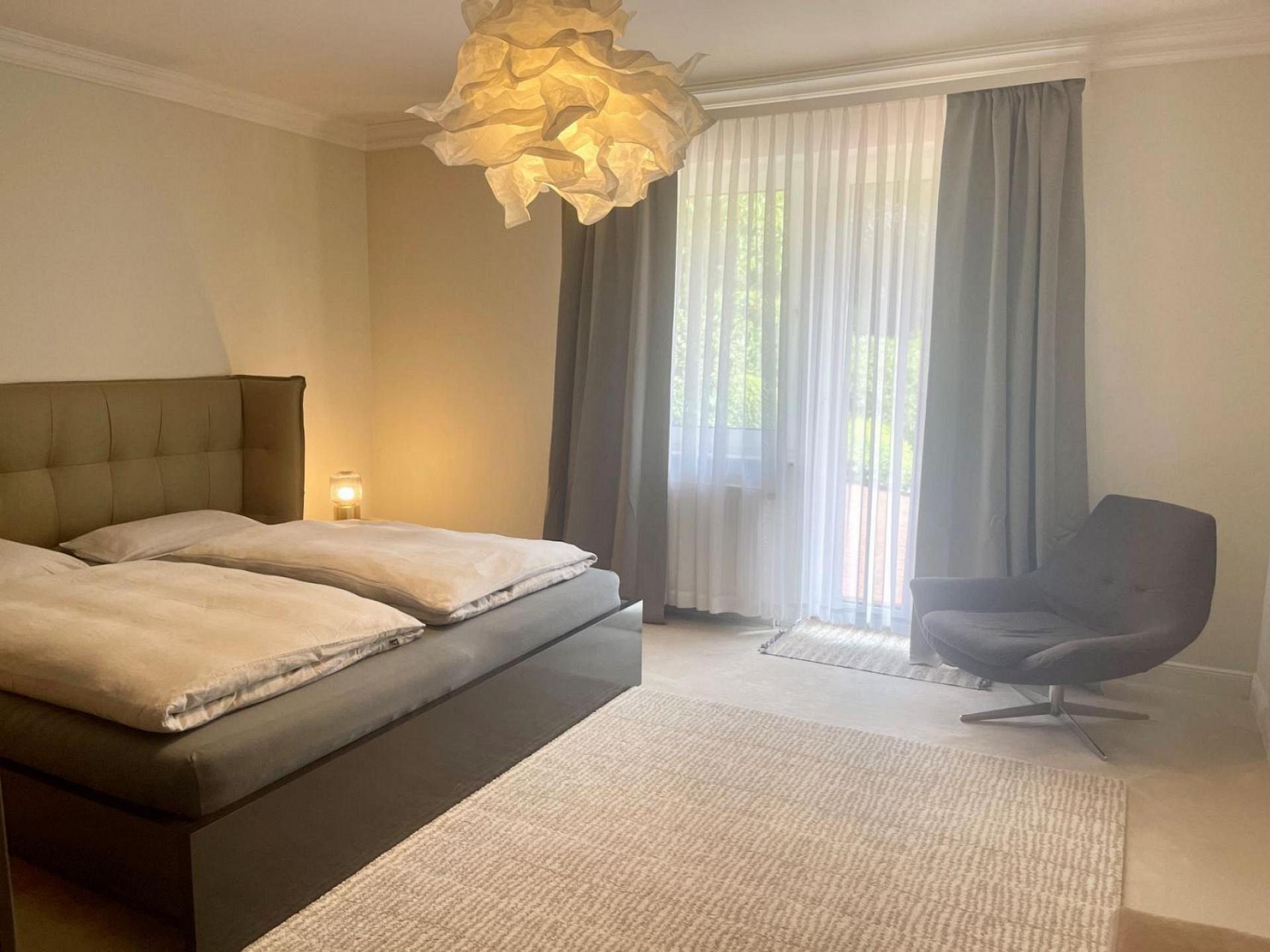 Ruhiges Landhaus am Wald mit Garten Foto 9