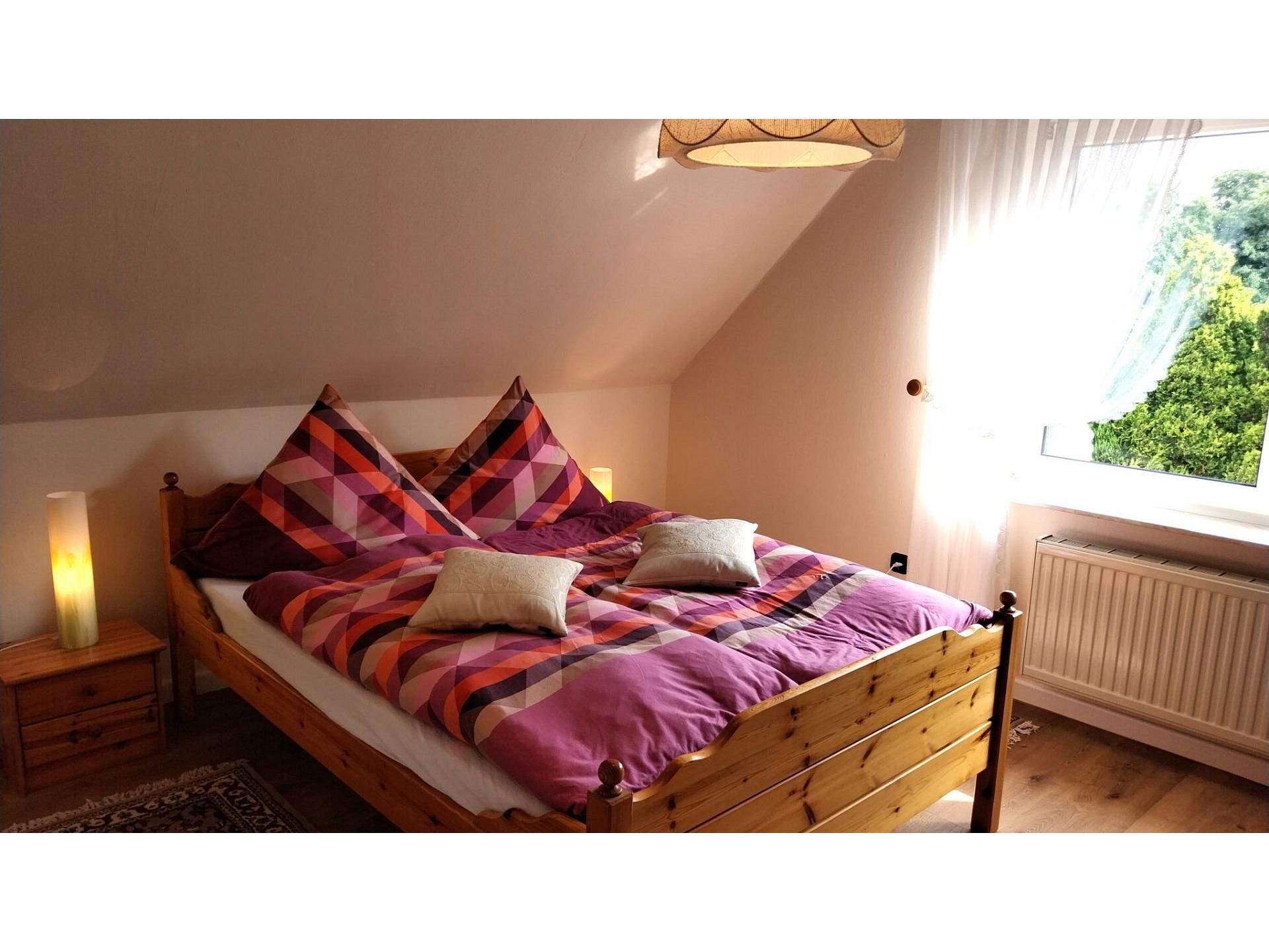 Schlafzimmer 2 OG