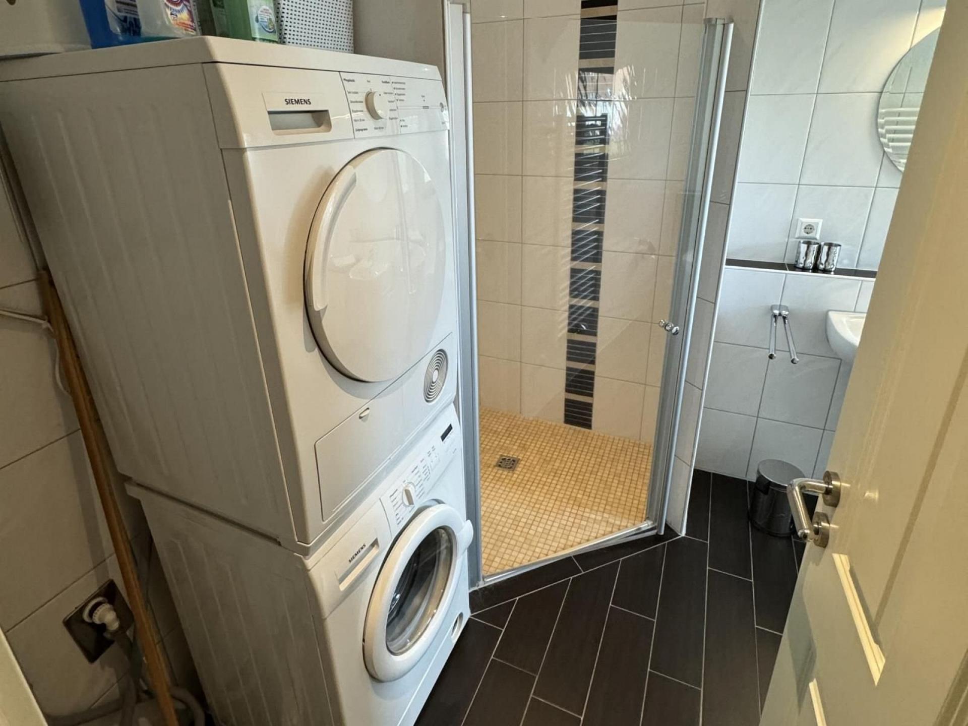 FH D&uuml;nehaus Duschbad