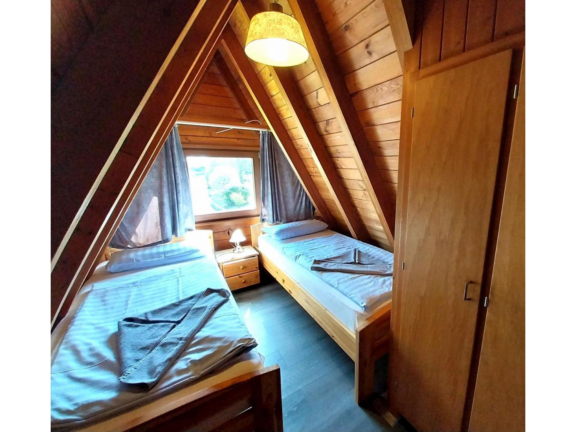 Schlafzimmer 2 OG