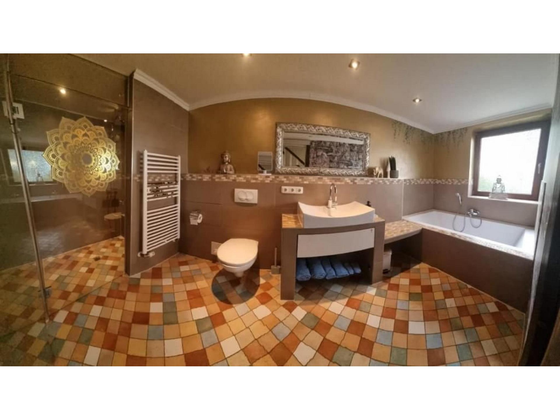 Das Badezimmer mit Regend