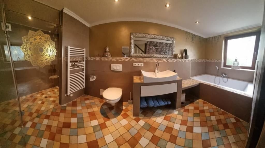 Das Badezimmer mit Regend